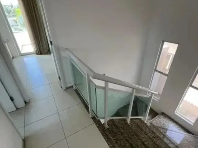Imagem 15: Casa Duplex no Jardins de Ibiza para Aluguel com Quadrados com 4 Quartos em Eusebio