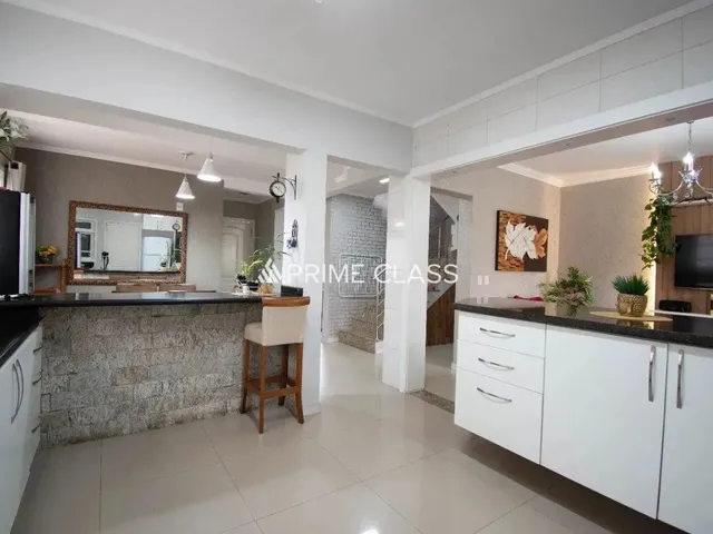 Imagem 5: Sobrado com 2 Dormitórios Sendo 1 Suíte - Bairro Mont Serrat, Canoas/Rs