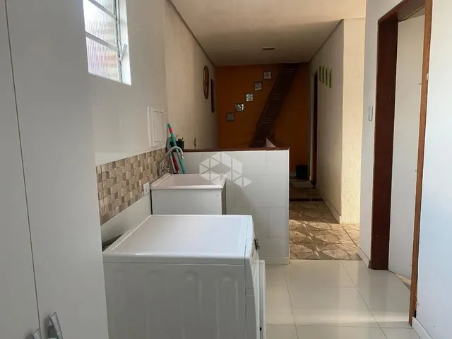Imagem 2: Sobrado 4 Dormitórios Moinhos de Vento Canoas