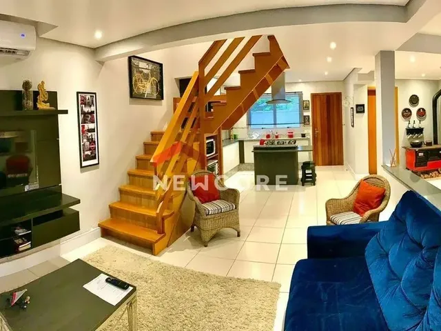 Imagem: Casa de Condomínio em Rua Professor Langendock