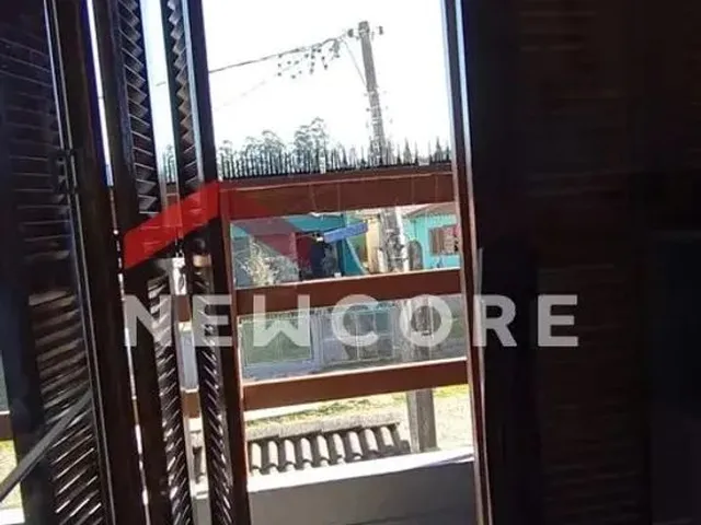 Imagem 2: Sobrado em Rua Tarumã - Jardim do Bosque - Cachoeirinha/Rs