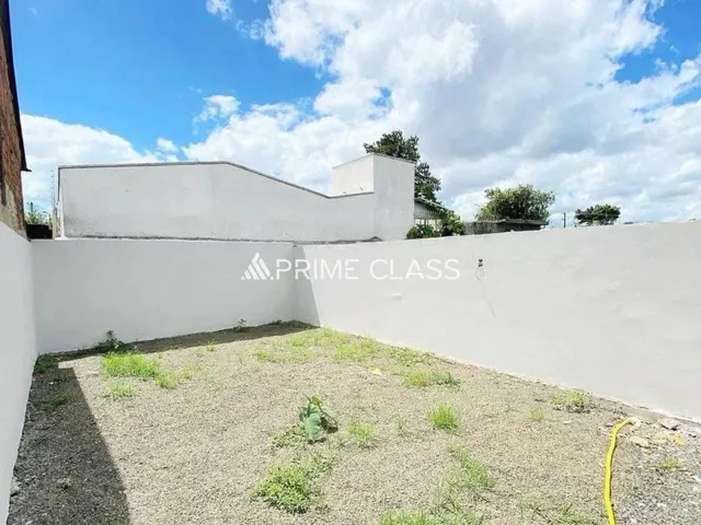 Imagem 2: Casa com 3 Dormitórios - Bairro Fátima, Canoas/ Rs