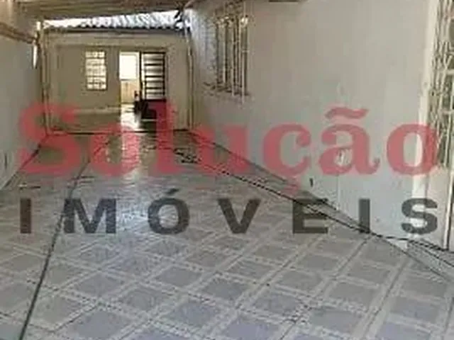 Imagem: Terreno no Bairro Niterói com Duas Casas