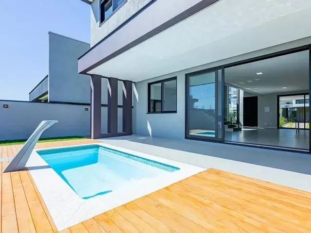 Imagem: Sobrado em Condominio com 245 Metros 3 Suites