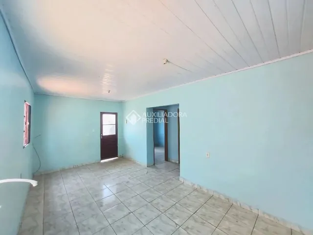 Imagem 4: Terreno Amplo com 2 Casas no Bairro Olaria