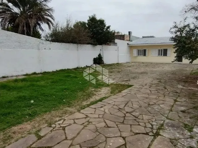 Imagem 2: Casa com 3 Dormitórios no Bairro Niterói em Canoas
