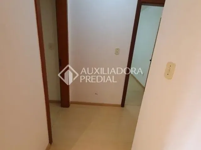 Imagem 13: Amp;Amp;Quot;Oportunidade no Centro de Canoas: Espaço e Sol!