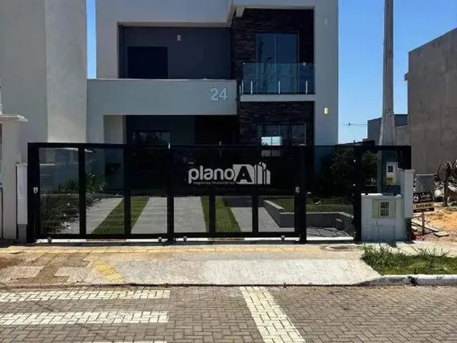 Imagem: Casa À Venda, com 139,41M², 4 Quartos