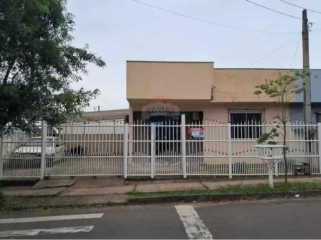 Imagem: Excelente Casa com Quintal e Churrasqueira