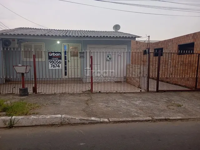 Imagem 1: 2 Casas de 3 e 2 Dormit. de 258M2 na Harmonia