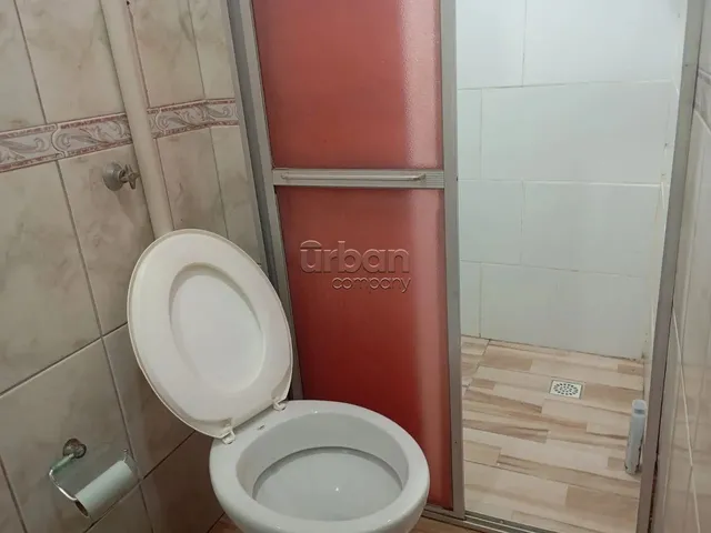 Imagem 10: 2 Casas de 3 e 2 Dormit. de 258M2 na Harmonia