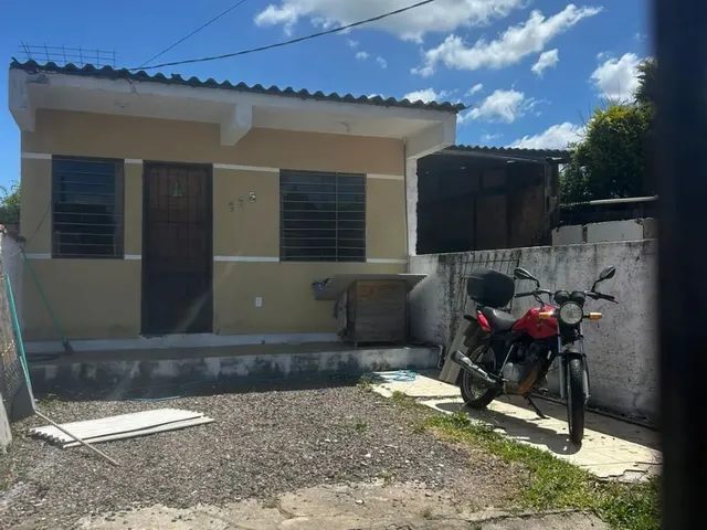 Imagem 1: Casa À Venda em Gravataí, Castelo Branco, com 2 Quartos, com 48.5 M²