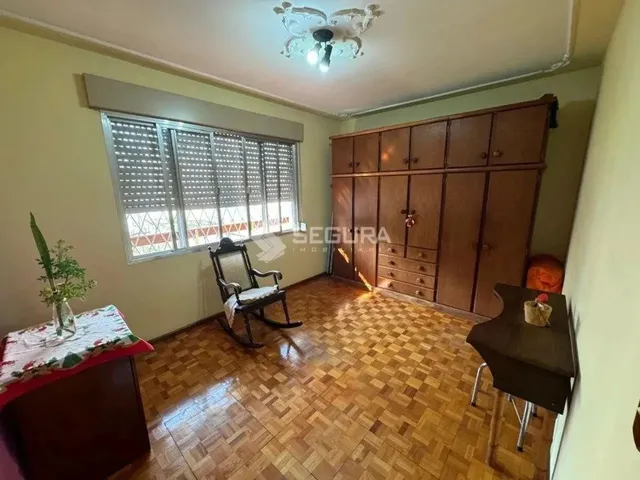 Imagem 2: Sobrado com 3 Dormitórios - Niterói / Canoas