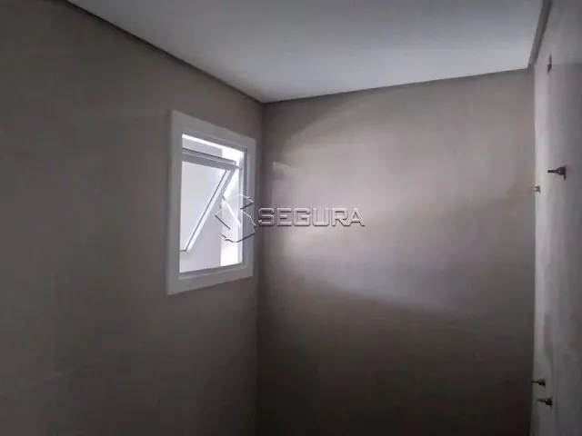 Imagem 15: Excelente Sobrado de Alto Padrão com 3 Dormitórios Sendo 2 Suítes