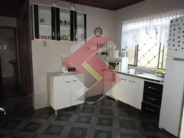 Imagem: Casa em Alvenaria com 3 Dormitórios - Niterói