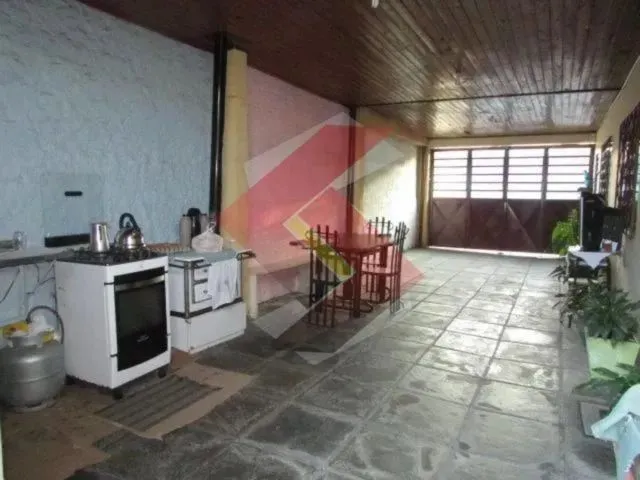 Imagem 10: Casa em Alvenaria com 3 Dormitórios - Niterói / Canoas