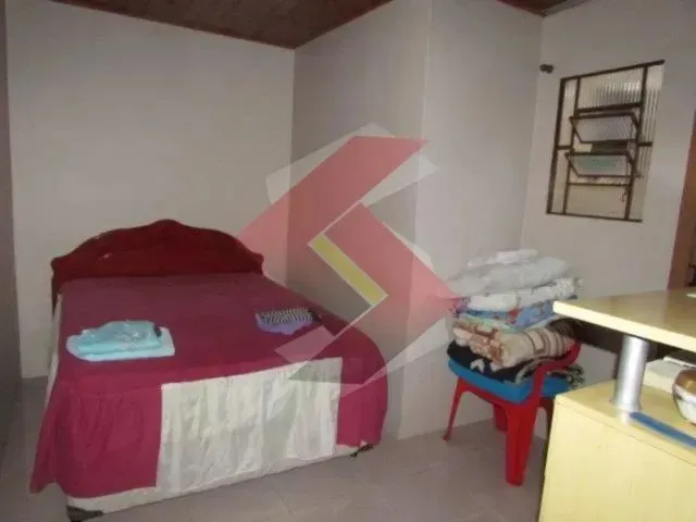 Imagem 6: Casa em Alvenaria com 3 Dormitórios - Niterói / Canoas