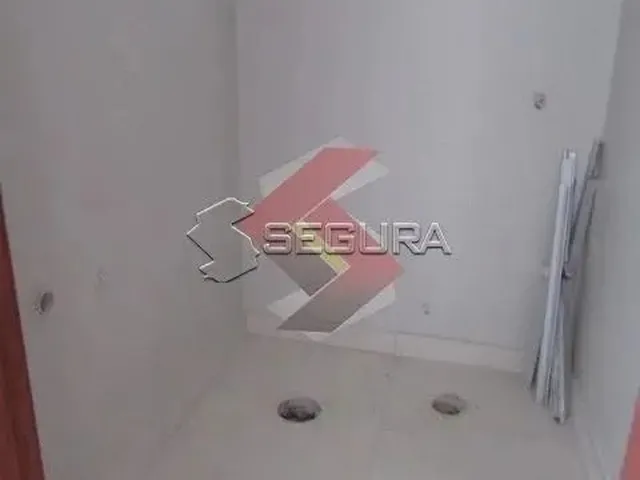 Imagem 2: Sobrado Comercial com 4 Dormitórios - Centro / Canoas