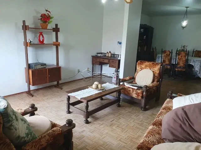 Imagem: Apartamento Amplo - com 3 Dormitórios