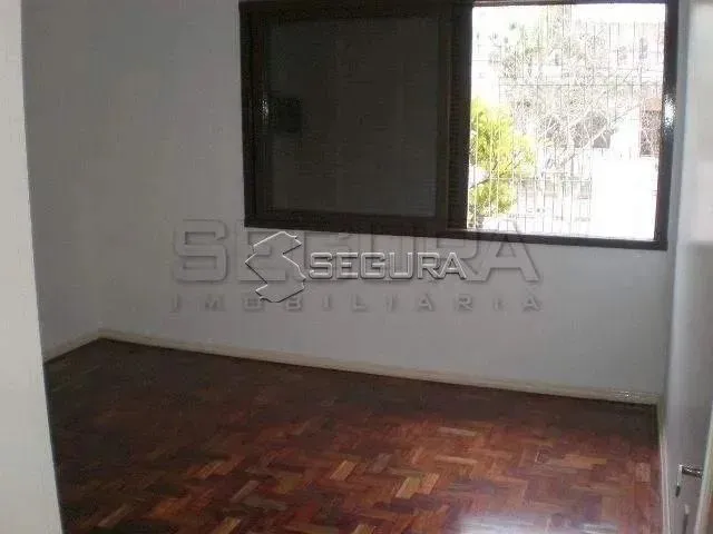 Imagem 3: Casa com 3 Dormitórios - Centro / Canoas