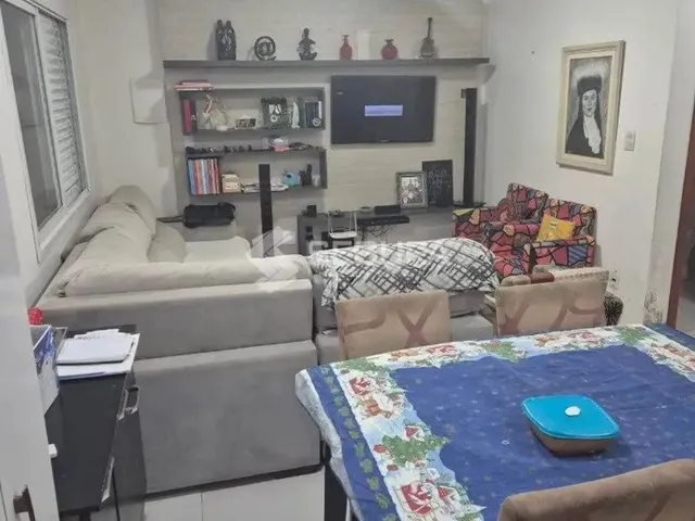 Imagem: Casa 03 Dormitórios - Moinhos de Vento