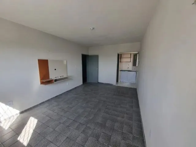 Imagem 2: Alugo Kitnet no Monte Santo, Próximo da Ufcg, Uepb, Feira da Prata e Centro..