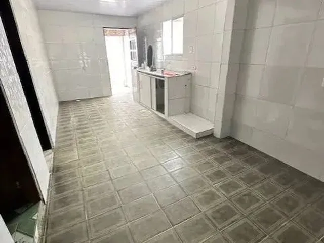 Imagem 8: Alugo Casa com 3 Quartos e Quintal e Garagem no Bairro do Monte Castelo - Campina Grande
