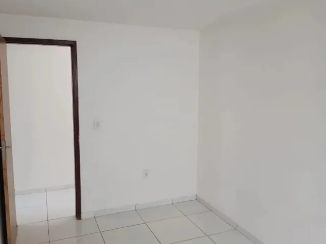 Imagem 9: Alugo Excelente Apartamento Térreo com Área Externa Privativa no Portal Sudoeste