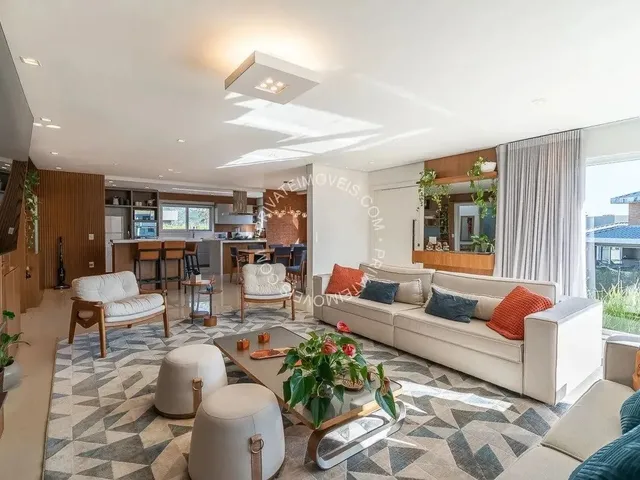 Imagem 15: Casa em Condomínio Mobiliada para Alugar no Alphaville com 3 Quartos (3 Suítes