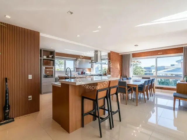 Imagem 3: Casa em Condomínio Mobiliada para Alugar no Alphaville com 3 Quartos (3 Suítes