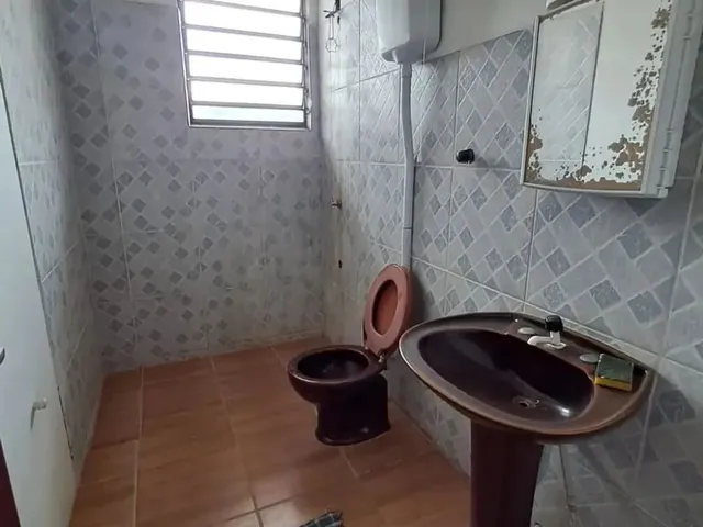 Imagem 9: Sem Txa Condominial - Imóvel para Aluguel com 78 Metros Quadrados com 2 Quartos em Nonoai