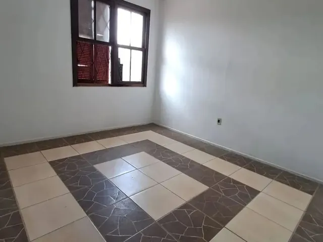 Imagem 4: Sem Txa Condominial - Imóvel para Aluguel com 78 Metros Quadrados com 2 Quartos em Nonoai