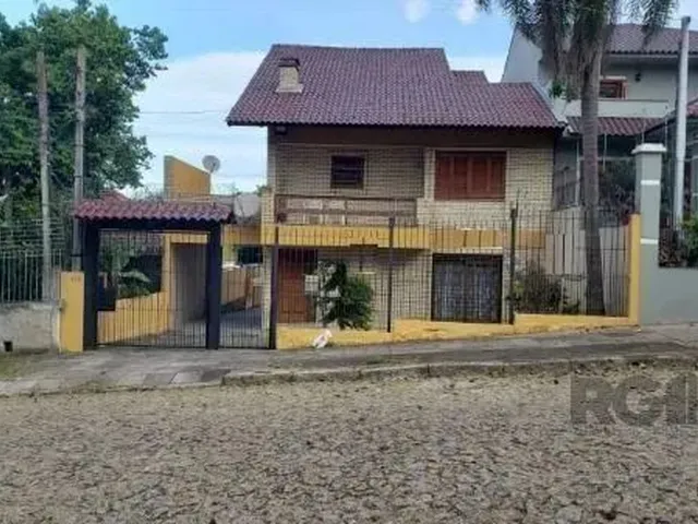 Imagem 10: Sobrado Térreo com 3 Dormitórios para Locação no Bairro Cavalhada