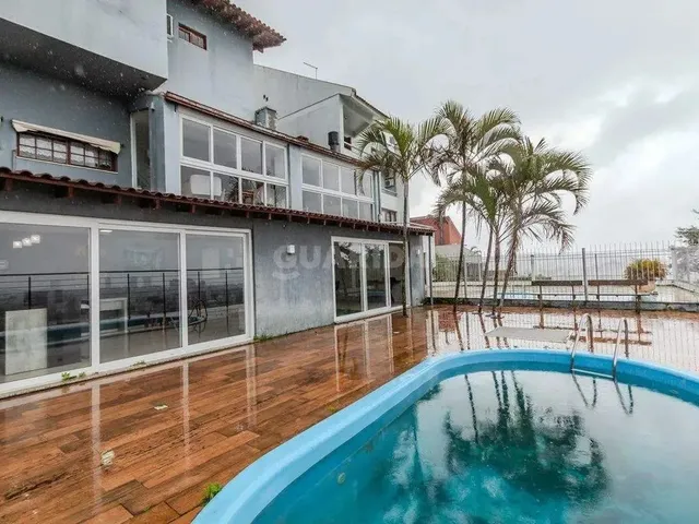 Imagem: Casa Residencial no Bairro Cavalhada