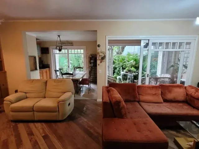 Imagem 6: Apartamento para Alugar no Bairro Cavalhada com 3 Dormitórios e 450 M² de Área Útil