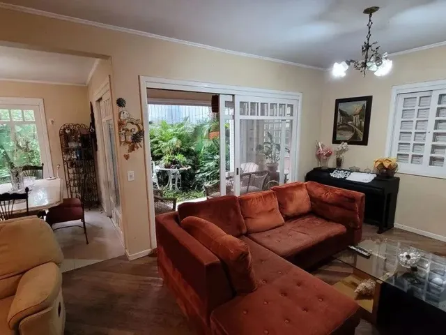Imagem 13: Apartamento para Alugar no Bairro Cavalhada com 3 Dormitórios e 450 M² de Área Útil