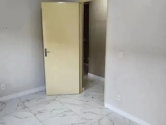 Imagem 10: Apartamento Composto por Dois Dormitórios, Sala, Banheiro, Cozinha, Área de Serviço
