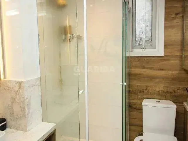 Imagem 10: Apartamento Mobiliado com 3 Dormitórios, Sendo 1 Suíte, para Alugar no Bairro Cristal