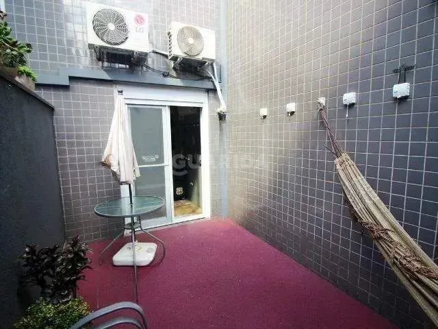 Imagem 5: Apartamento Mobiliado com 3 Dormitórios, Sendo 1 Suíte, para Alugar no Bairro Cristal