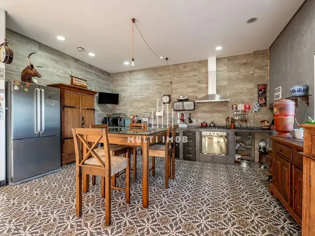 Imagem 5: Casa no Vila Nova com 4 Quartos