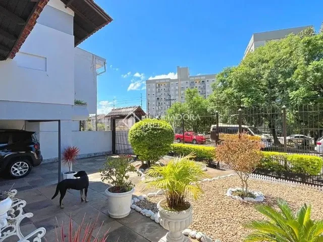 Imagem 6: Casa com 4 Dormitórios, Mobiliada na Zona Sul!