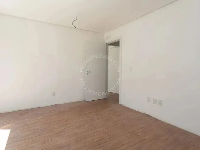 Imagem 13: Casa em Condomínio Semimobiliada para Alugar no Ipanema com 4 Quartos (3 Suítes