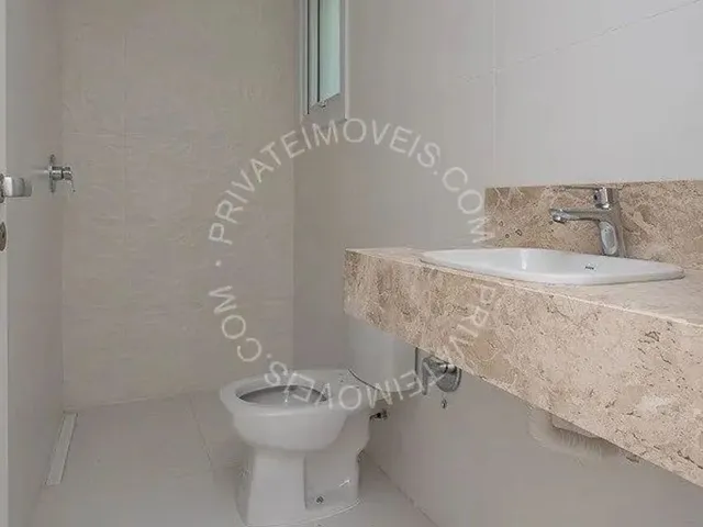 Imagem 4: Casa em Condomínio Semimobiliada para Alugar no Ipanema com 4 Quartos (3 Suítes