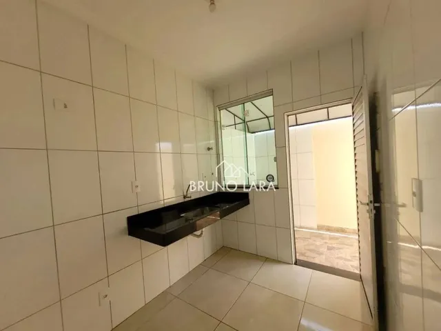 Imagem 2: Casa com 3 Dormitórios para Alugar, 75 M² por R$ 1.710,00/Mês - Vale do Amanhecer