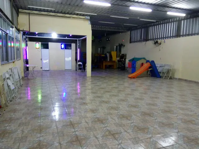 Imagem 1: Espaço em Nilopolis Ideal para Igreja Salão Etc