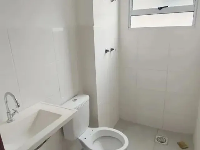 Imagem 11: Apartamento para Locação em Nova Iguaçu, Jardim Alvorada, 2 Dormitórios, 1 Banheiro