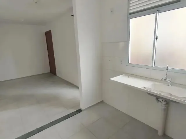 Imagem 12: Apartamento para Locação em Nova Iguaçu, Jardim Alvorada, 2 Dormitórios, 1 Banheiro