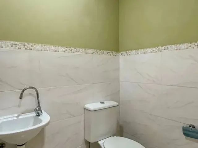 Imagem 2: Kitnet/ Studio com 1 Quarto(S) e 1 Banheiro(S) para Alugar, 25 M² por R$ 2025 / Mês