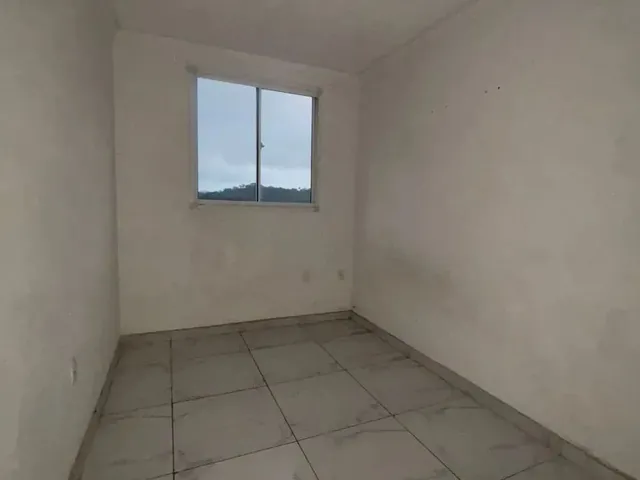 Imagem 2: Imóvel para Aluguel com 48 Metros Quadrados com 2 Quartos em Joana D&Amp;Apos;Arc - Nova