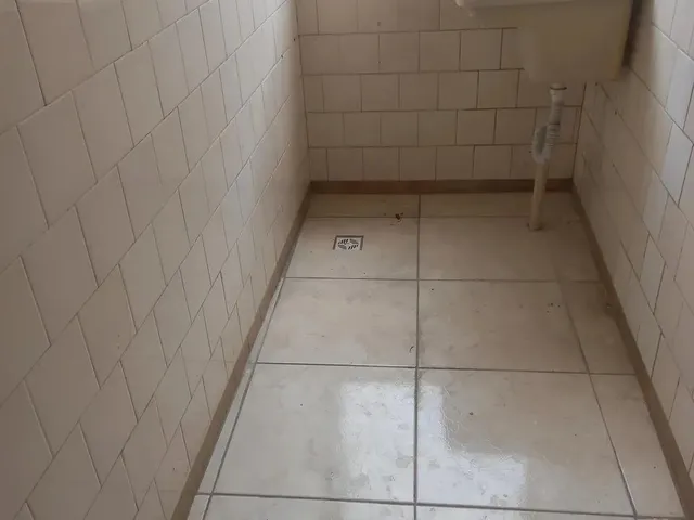 Imagem 3: Imóvel para Aluguel Possui 35 Metros Quadrados com 2 Quartos em Olinda - Nilópolis - Rj